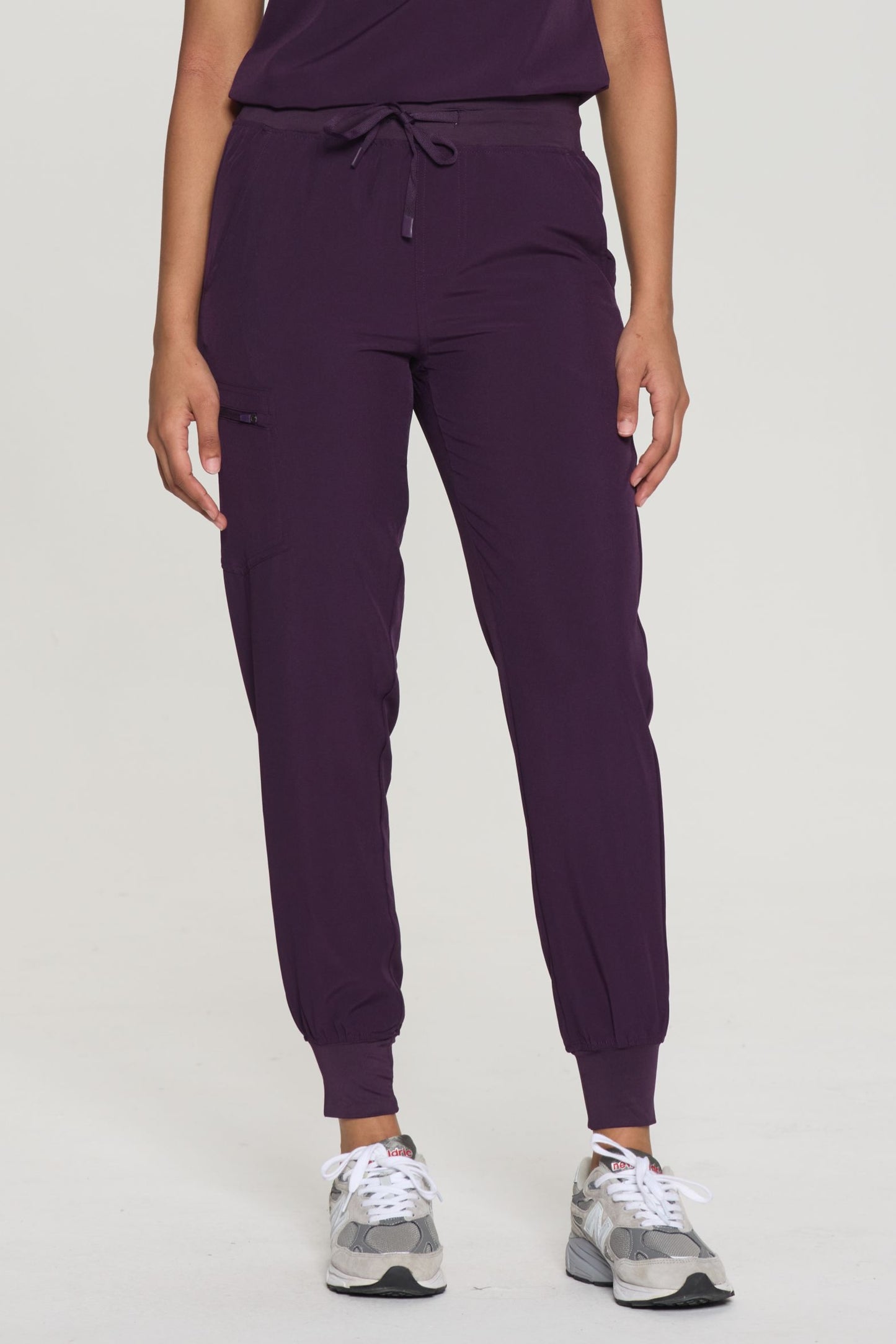 COZYFIT Slim Fit Jogger Scrubs Pants for Women with 5 pockets