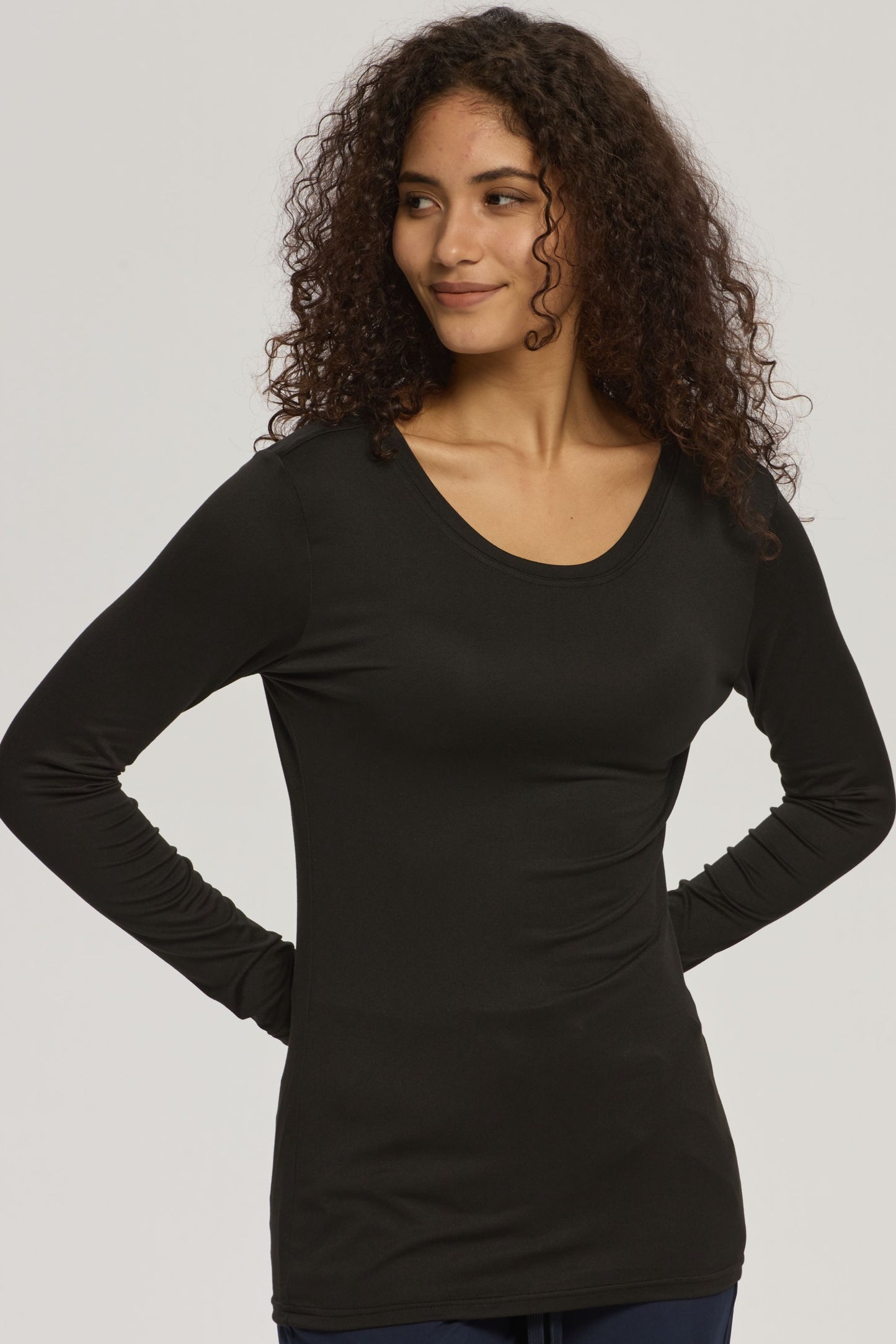 COZYFIT 3 Pack Underscrub Long Sleeve Women