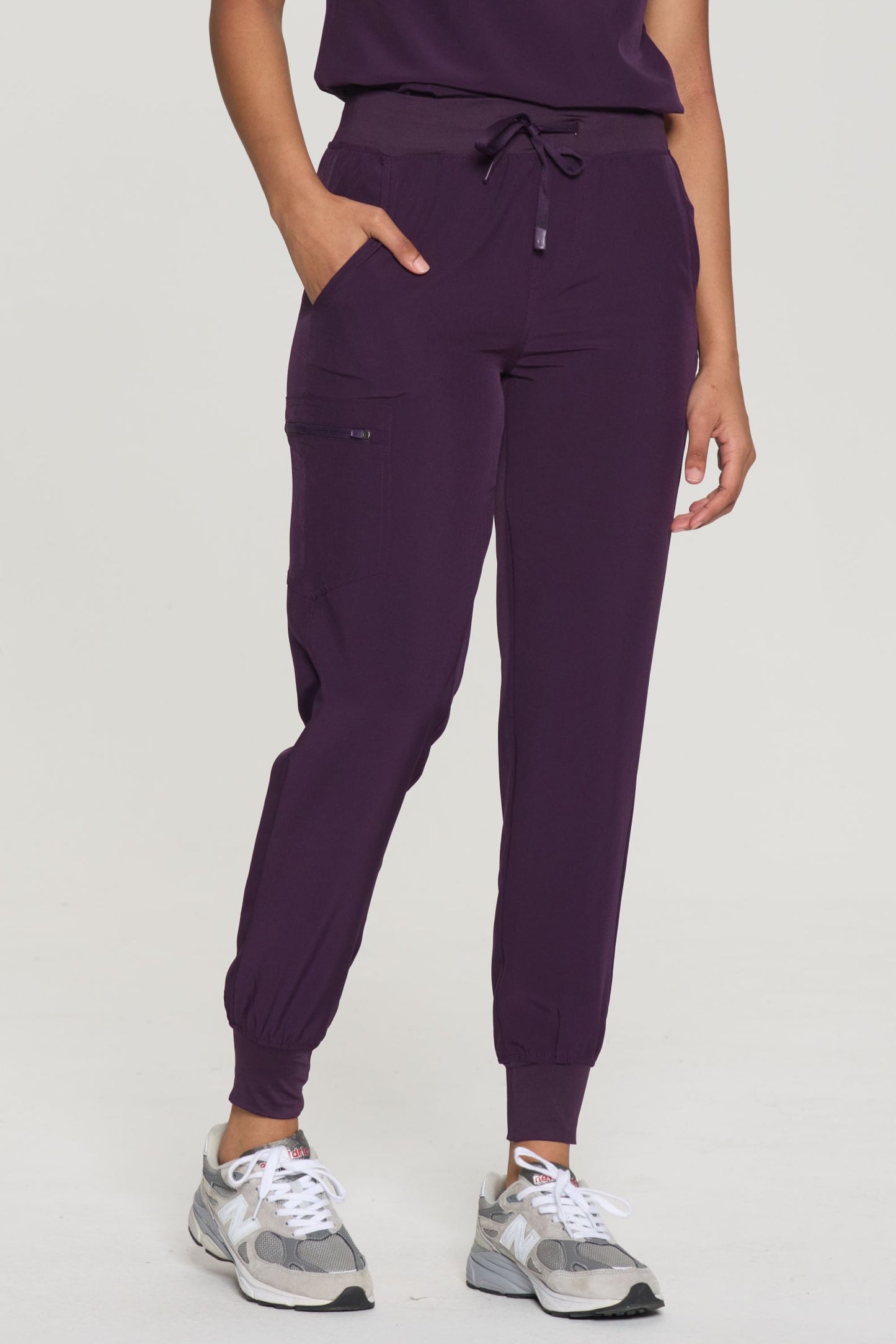 COZYFIT Slim Fit Jogger Scrubs Pants for Women with 5 pockets