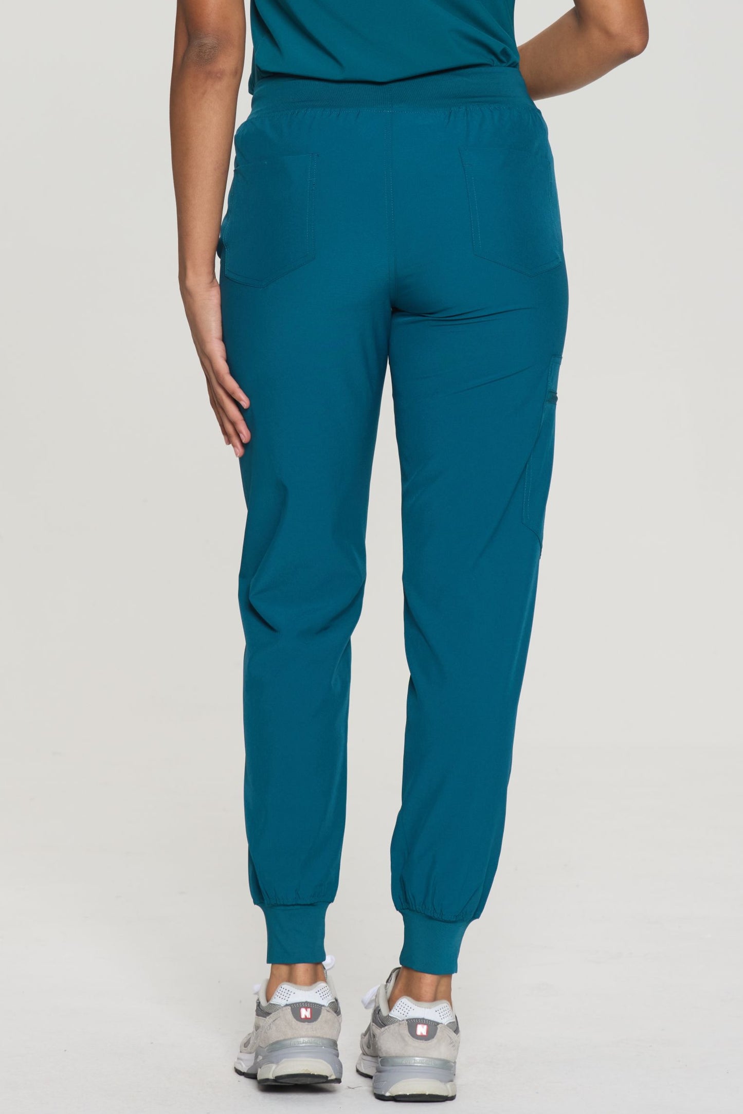 COZYFIT Slim Fit Jogger Scrubs Pants for Women with 5 pockets