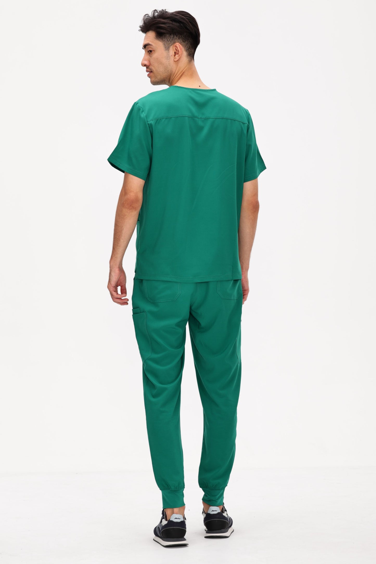 COZYFIT 4 Pockets V-Neck Scrub Top and 7 Pockets Jogger Pants Mens Scrubs Set
