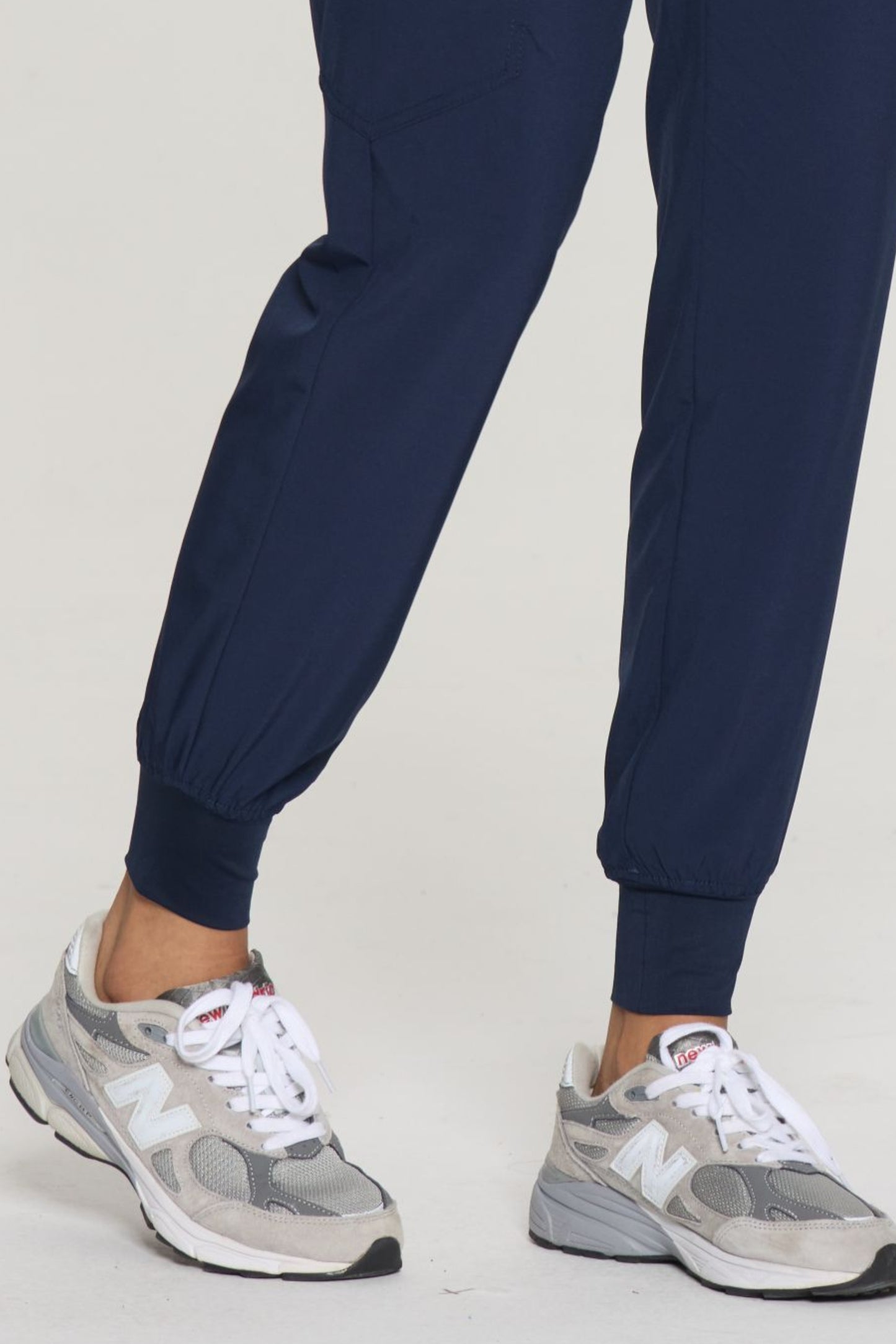 COZYFIT Slim Fit Jogger Scrubs Pants for Women with 5 pockets