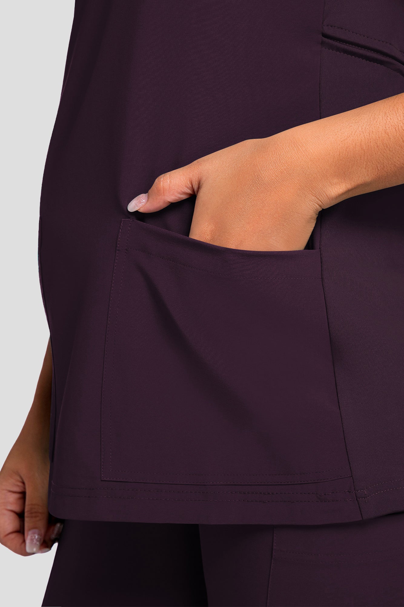 Maternity Scrub Top - V-Neck Shirt, Workwear Pregnancy Scrubs with 2 Pockets