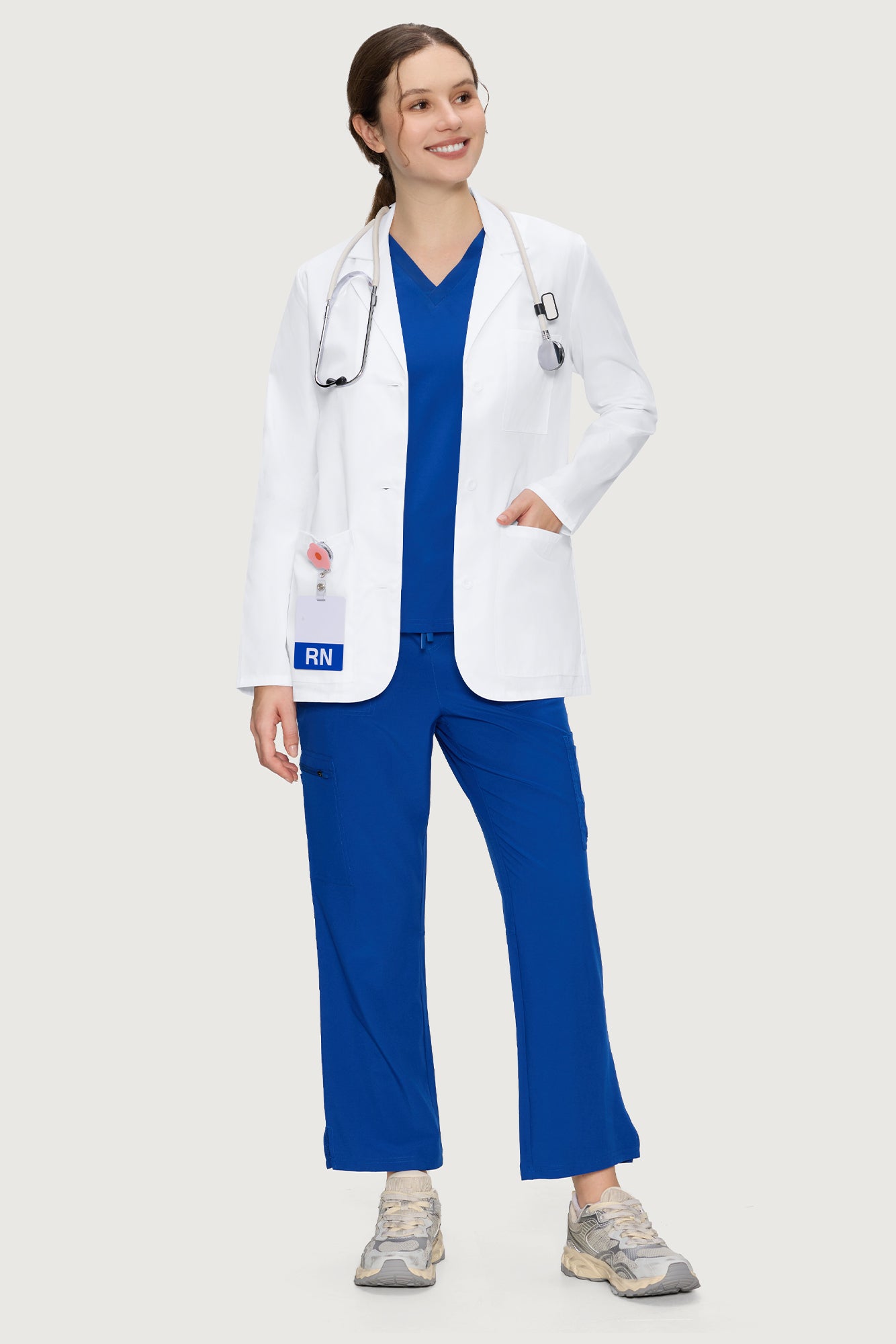 Lab Coat for Women with 3 Pockets, Professional White Women's Lab Coat Long Sleeve, Hip-Length Fit