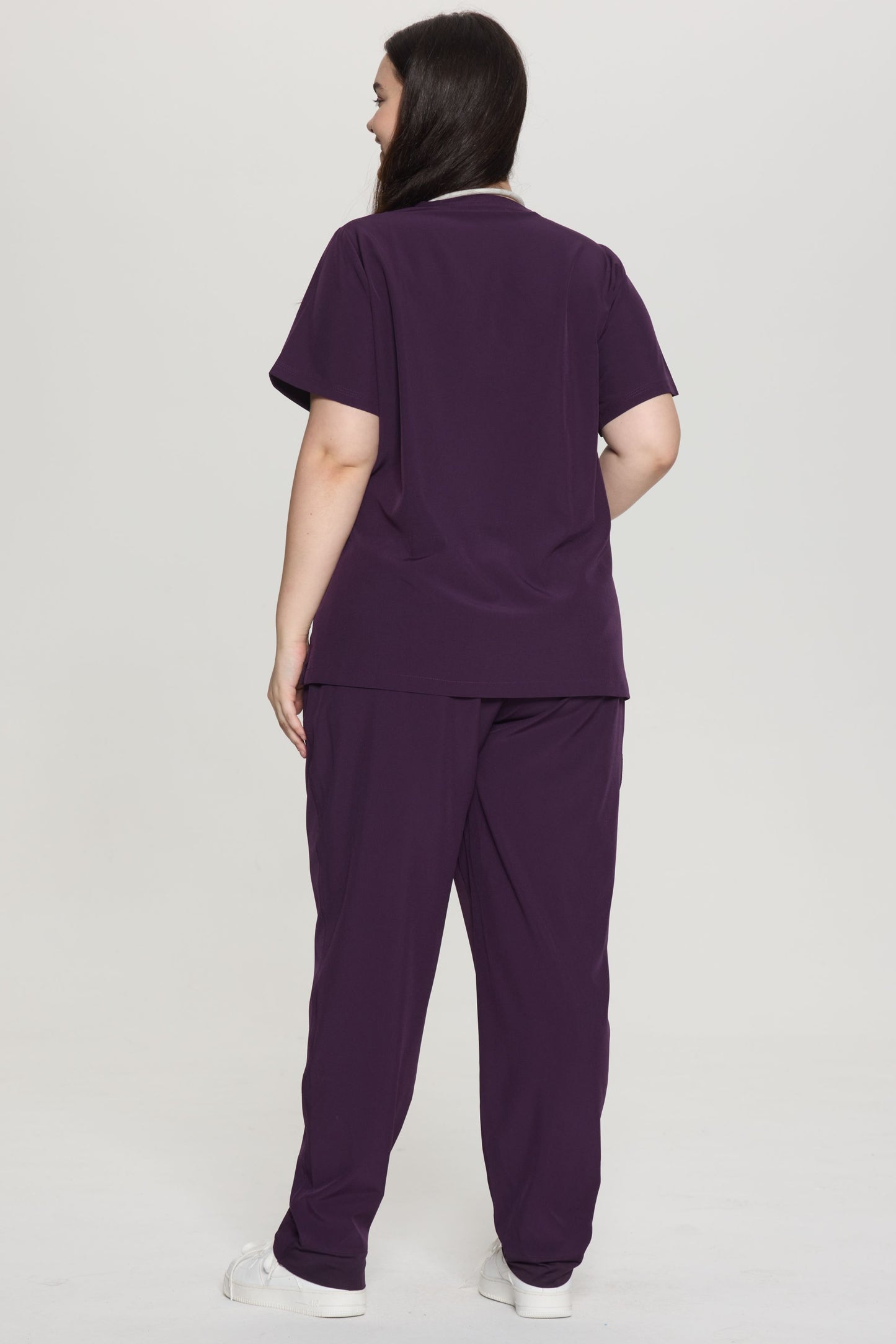 COZYFIT Curved V-Neck Scrub Top & Jogger Pants with 8 Pockets Scrub Sets