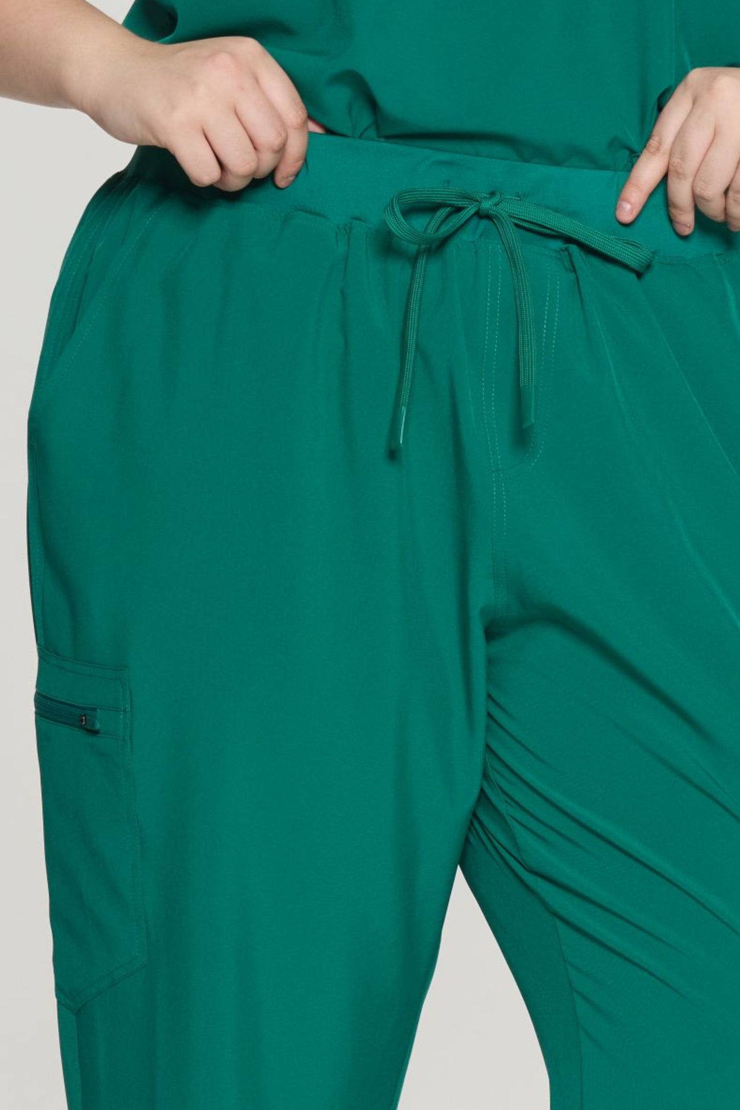 COZYFIT Curved V-Neck Scrub Top & Jogger Pants with 8 Pockets Scrub Sets