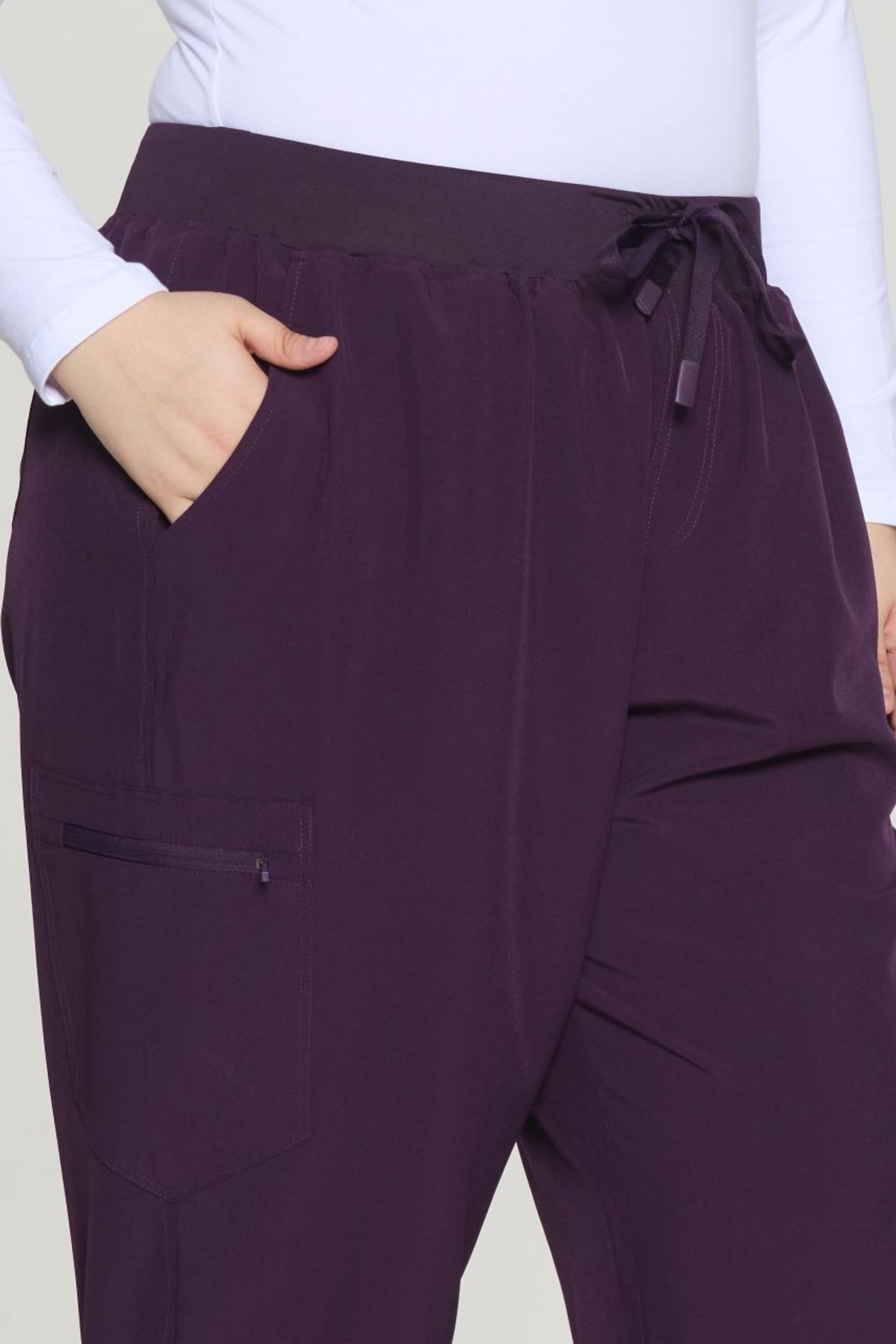 COZYFIT Curved V-Neck Scrub Top & Jogger Pants with 8 Pockets Scrub Sets