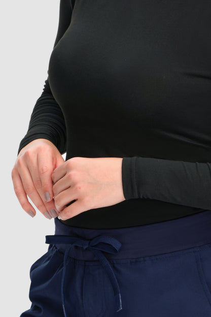 Women's Long-Sleeve Crew-Neck Underscrub Top, Black, Sleeve Detail